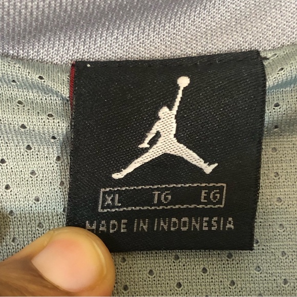 Nike Air Jordan Heather Gray Jacket - Picture 15 of 16